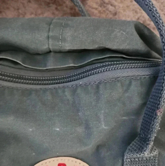 Fjallraven Kånken Light Army Green Mini Classic Scandinavian Travel Backpack main image 4